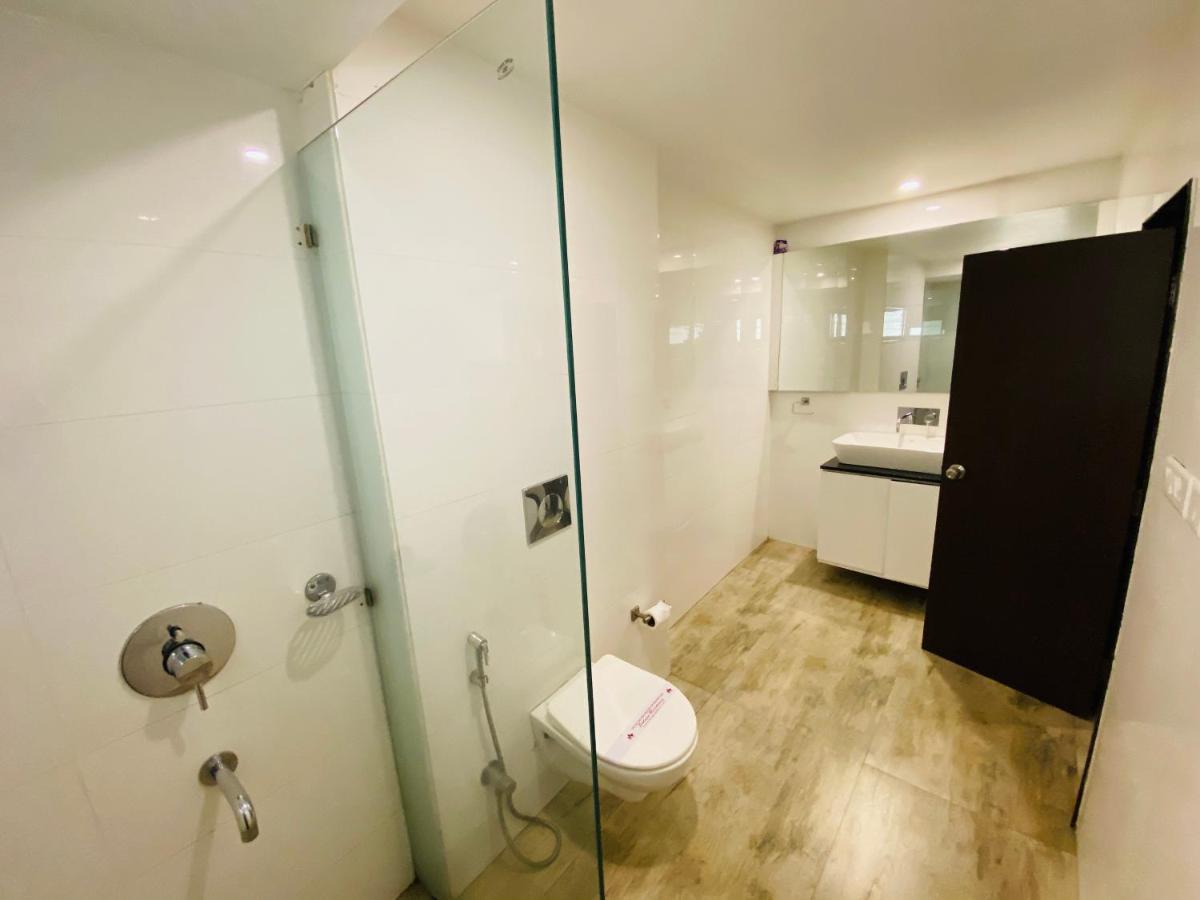Saluja Residency Hotel Siliguri Eksteriør billede
